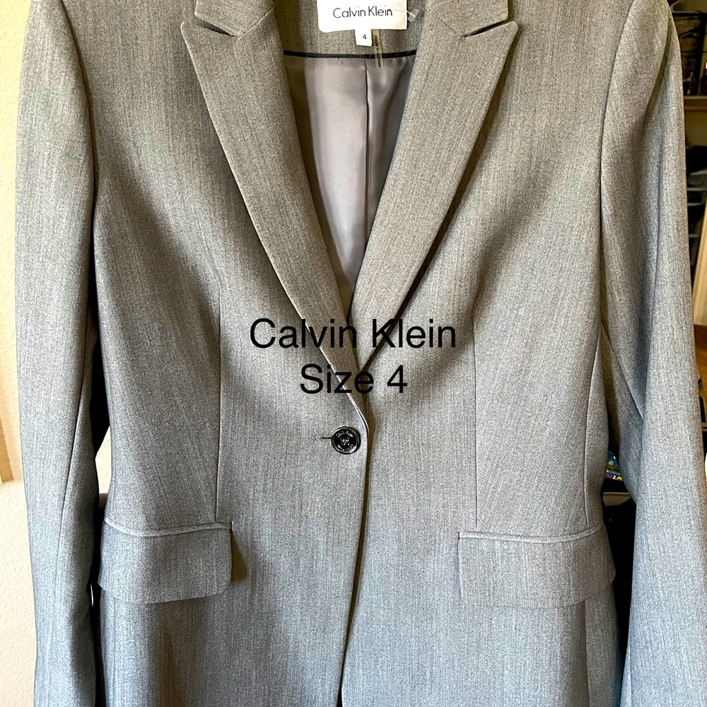 Calvin Klein Blazer, size 4 in Grey